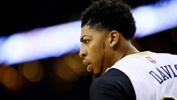 new-orleans-pelicans-anthony-davis-torn-labrum.jpg